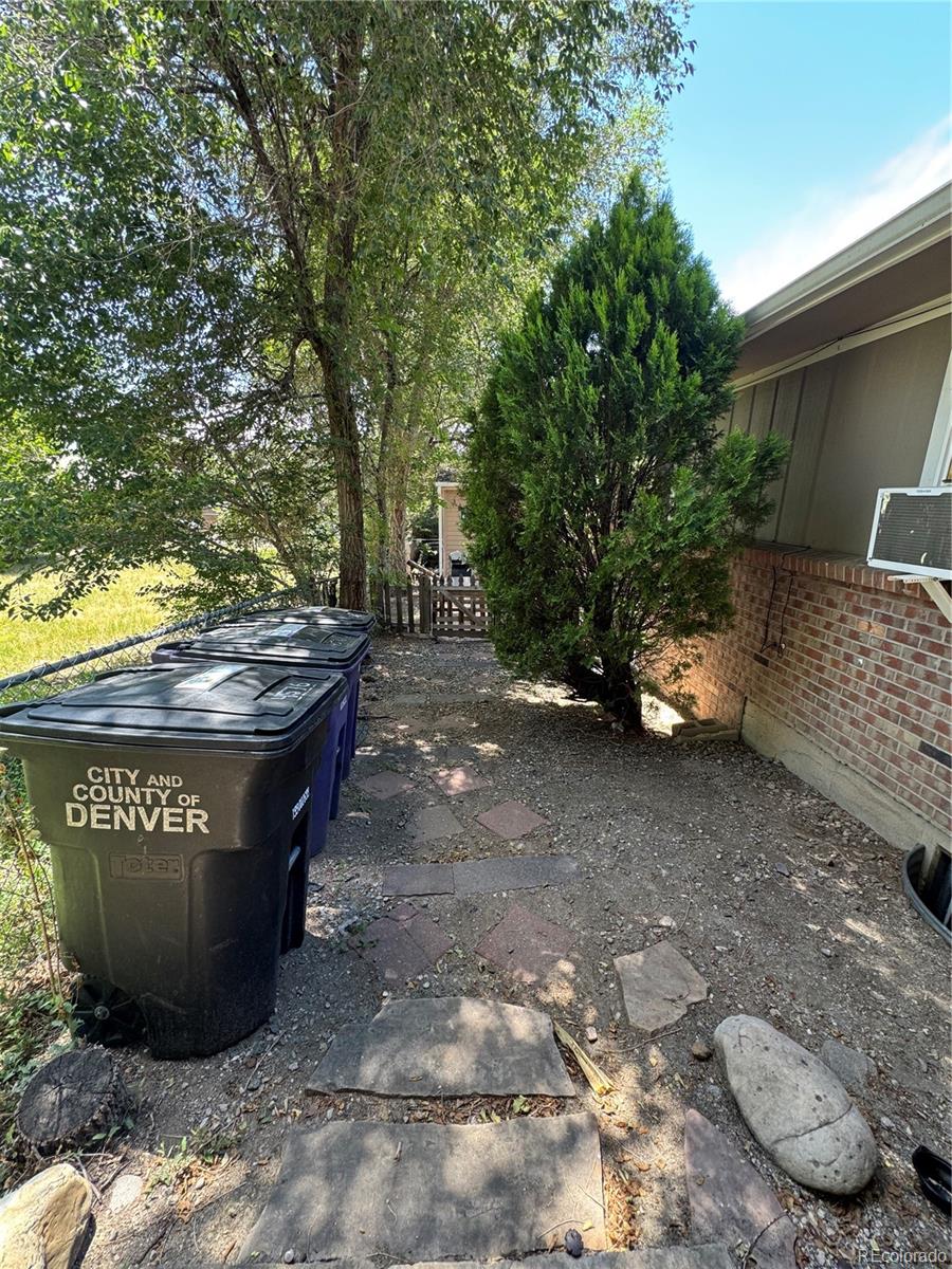 MLS Image #28 for 4576 w bingham place,denver, Colorado