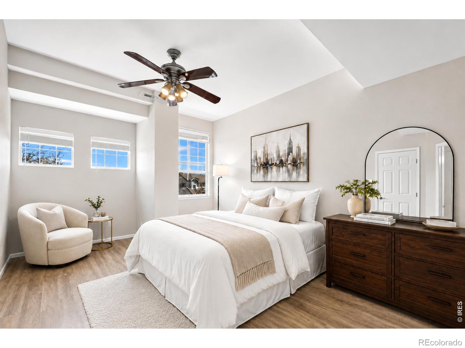 MLS Image #3 for 14296 e whitaker place,aurora, Colorado