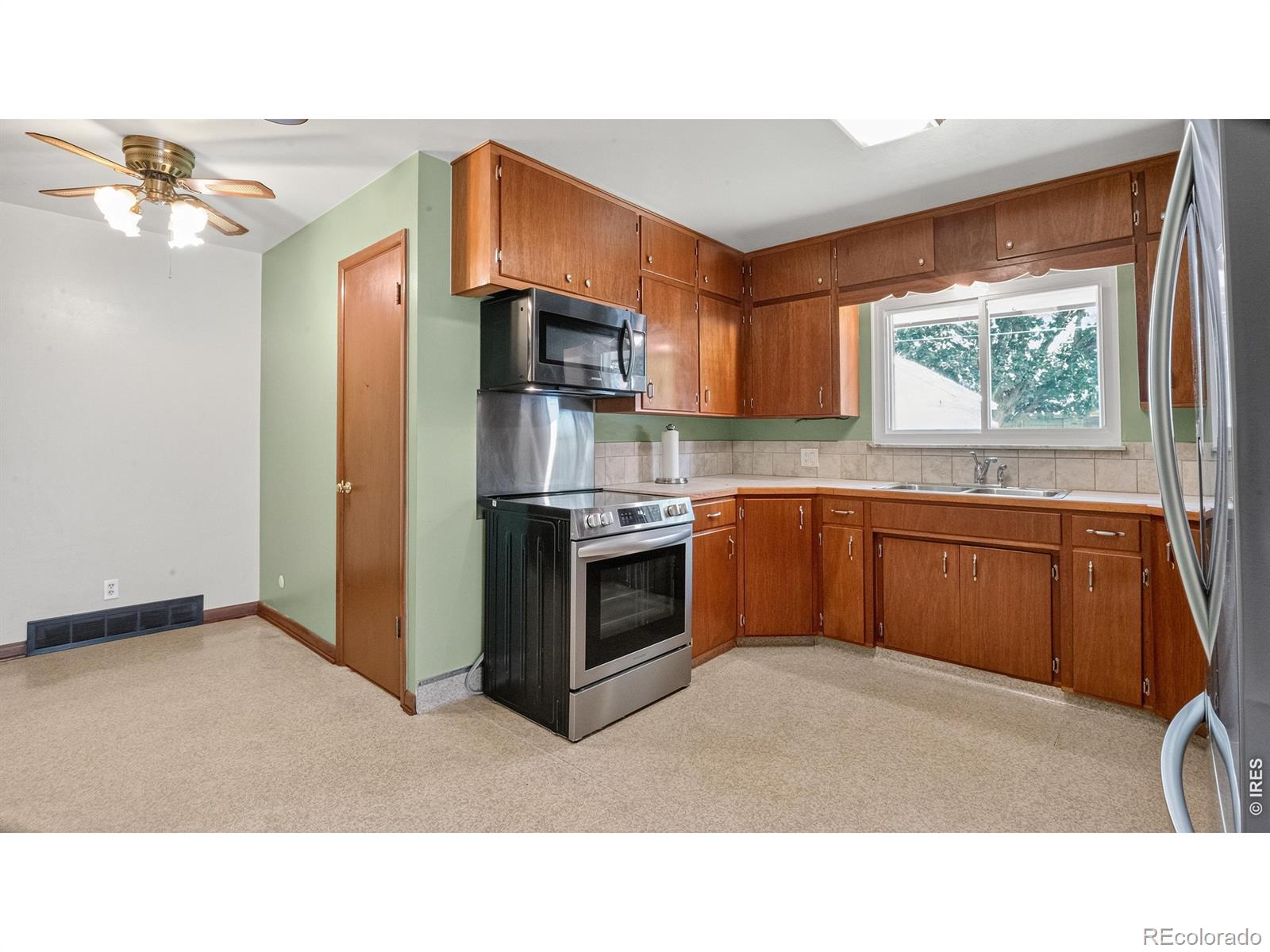 MLS Image #2 for 1114  24th avenue,greeley, Colorado