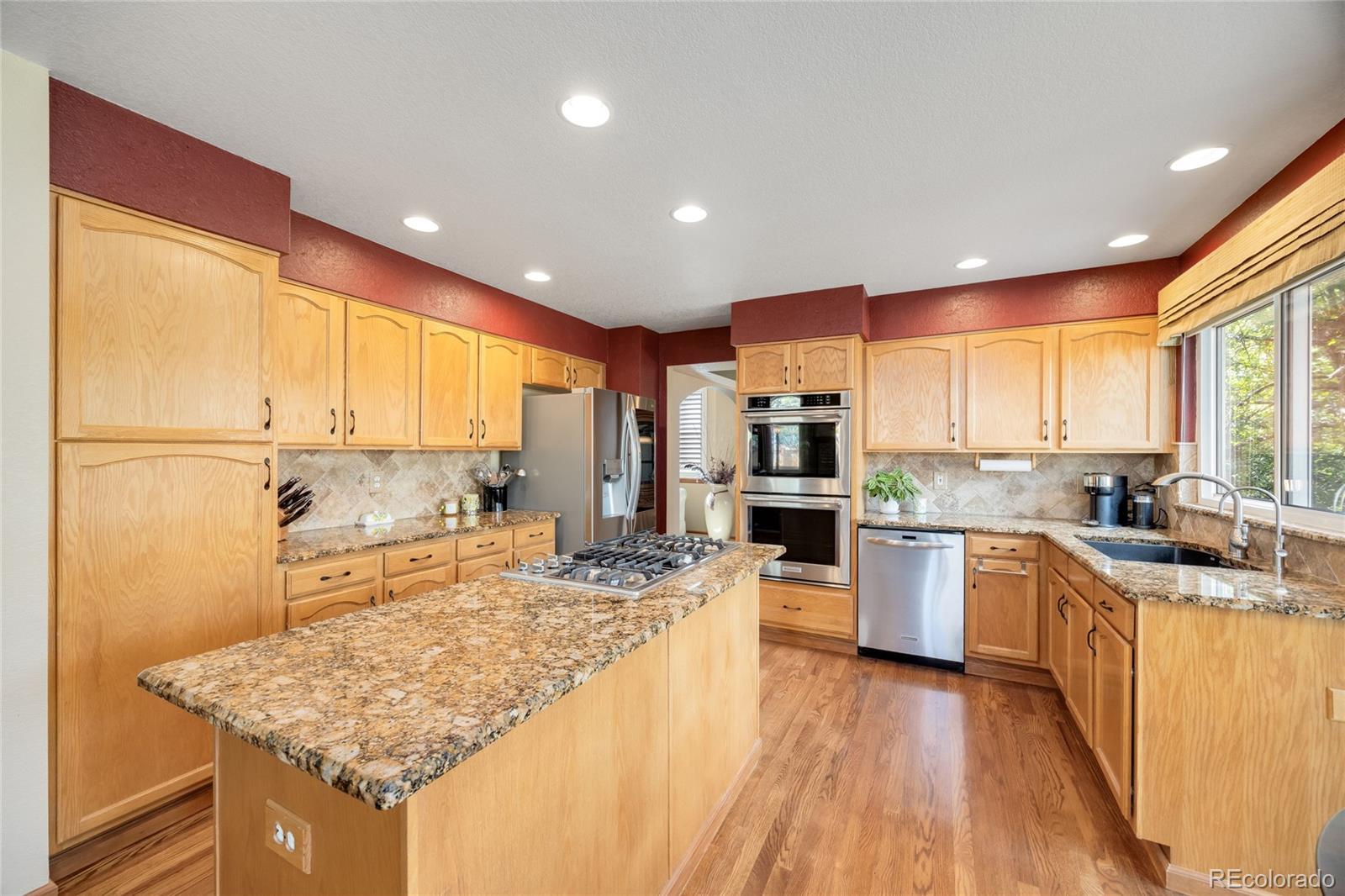 MLS Image #13 for 8433  owens court,arvada, Colorado