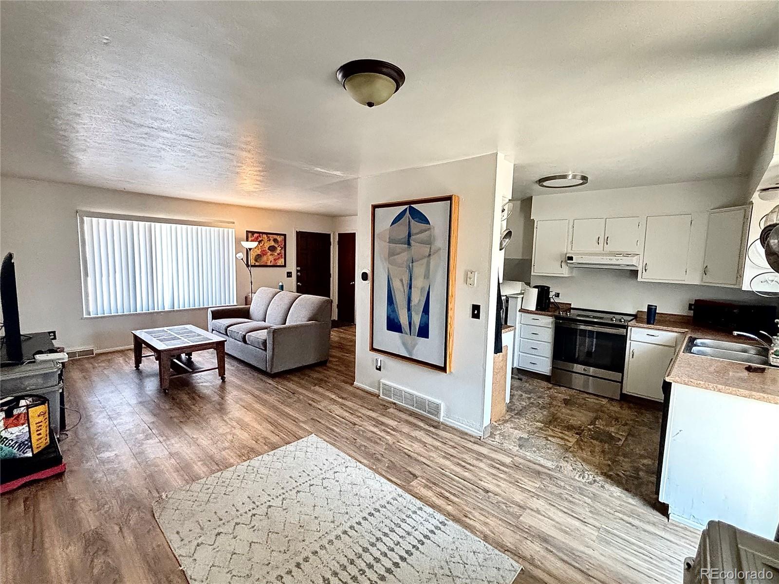 MLS Image #2 for 8665  lamar drive,arvada, Colorado