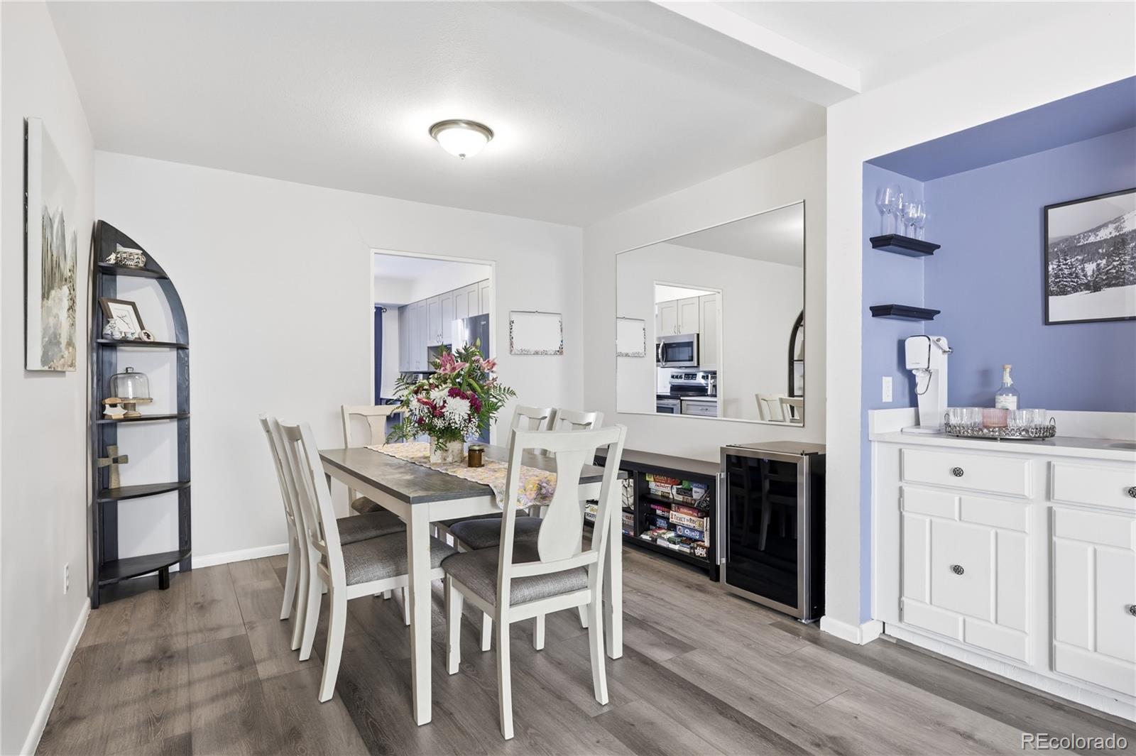MLS Image #10 for 3536 s ivanhoe street,denver, Colorado