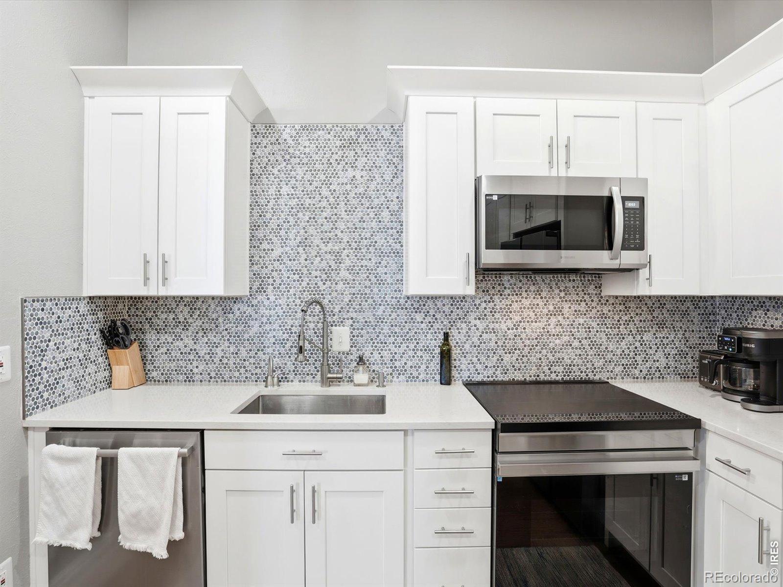 MLS Image #4 for 807 e 14th avenue,denver, Colorado