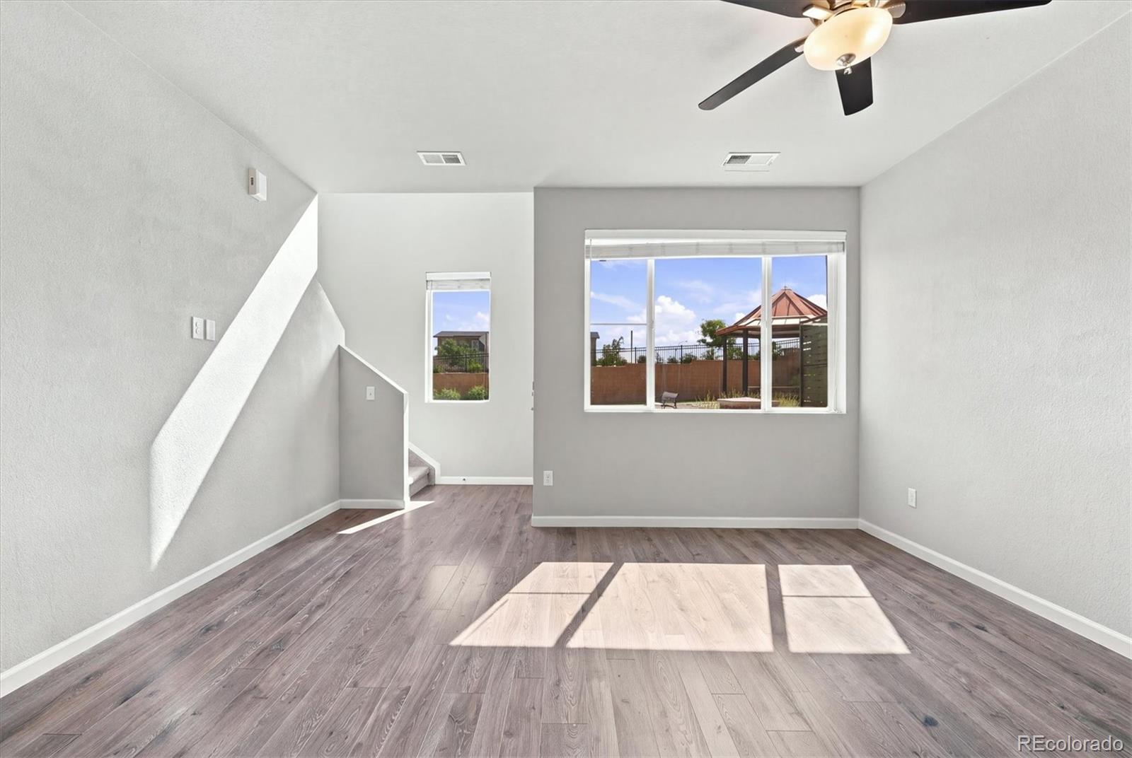 MLS Image #10 for 15446 w 64th loop,arvada, Colorado
