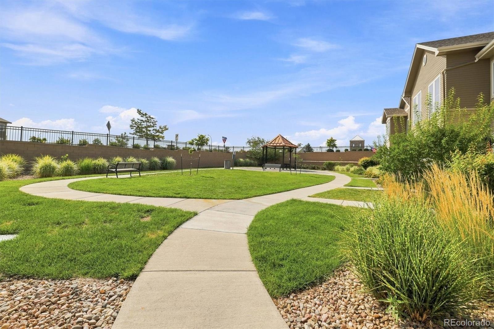 MLS Image #3 for 15446 w 64th loop,arvada, Colorado