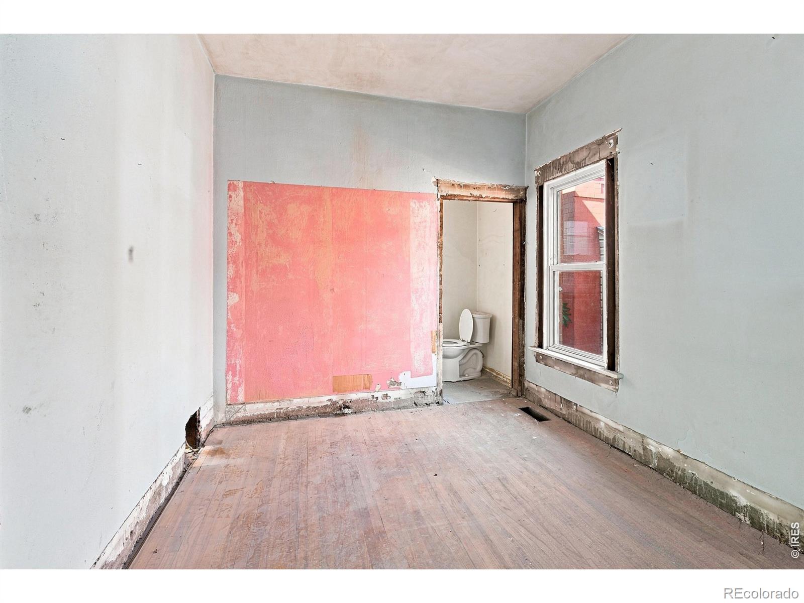 MLS Image #10 for 2421 w 38th avenue,denver, Colorado