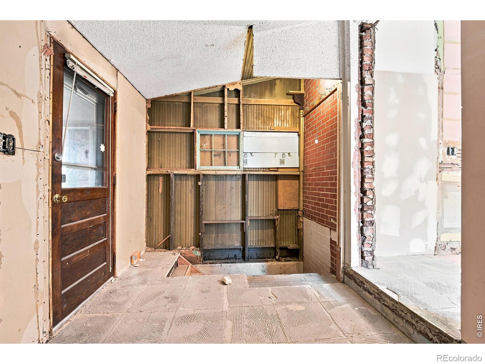 MLS Image #17 for 2421 w 38th avenue,denver, Colorado