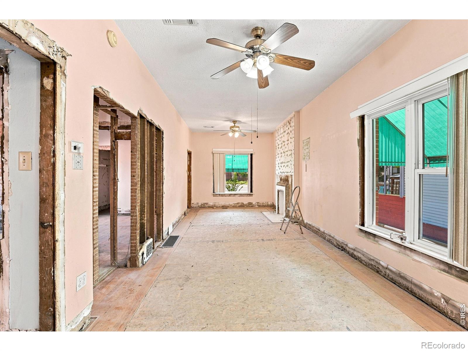 MLS Image #6 for 2421 w 38th avenue,denver, Colorado