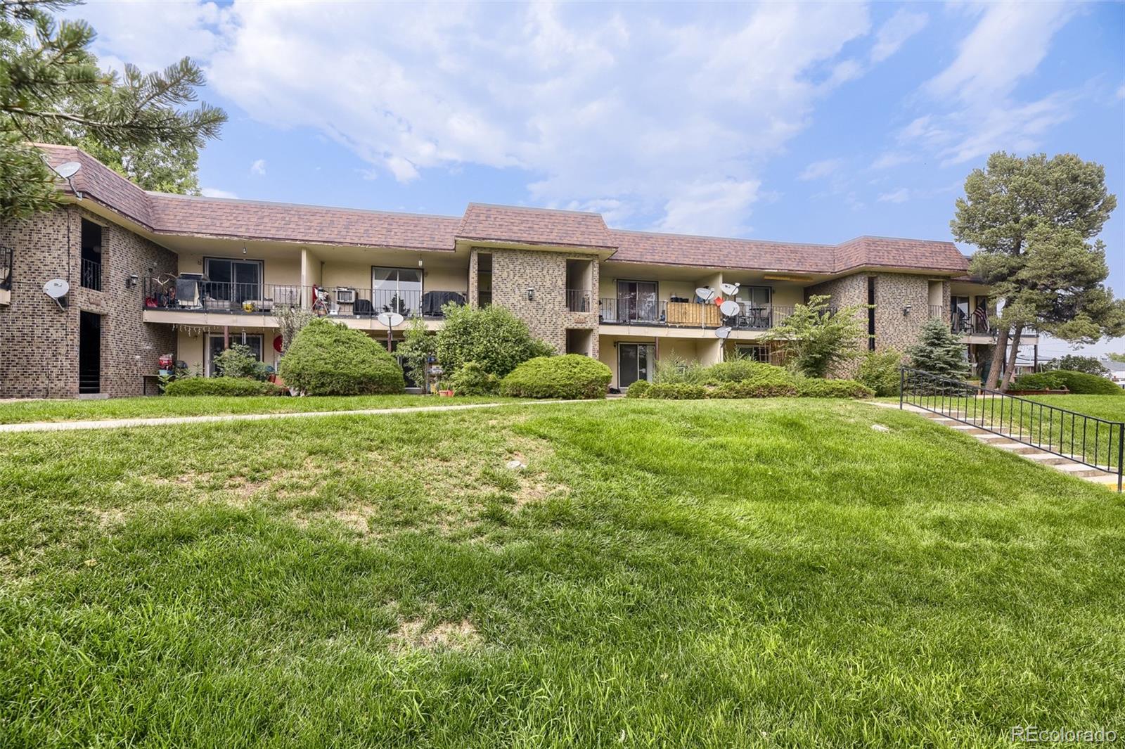 MLS Image #10 for 4531 s lowell boulevard c,denver, Colorado