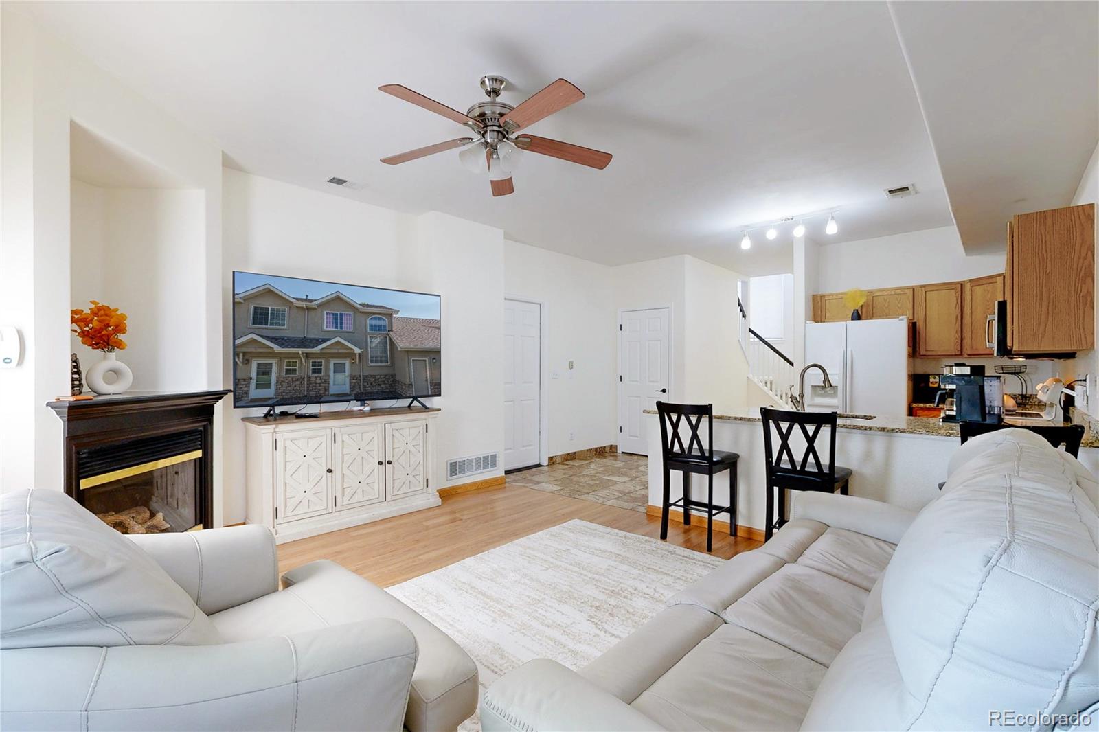 MLS Image #5 for 2247  coronado parkway,denver, Colorado