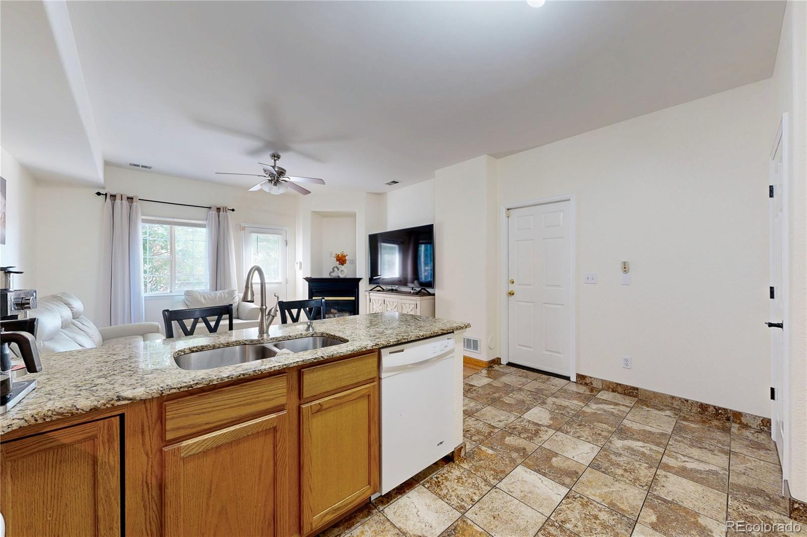 MLS Image #8 for 2247  coronado parkway,denver, Colorado