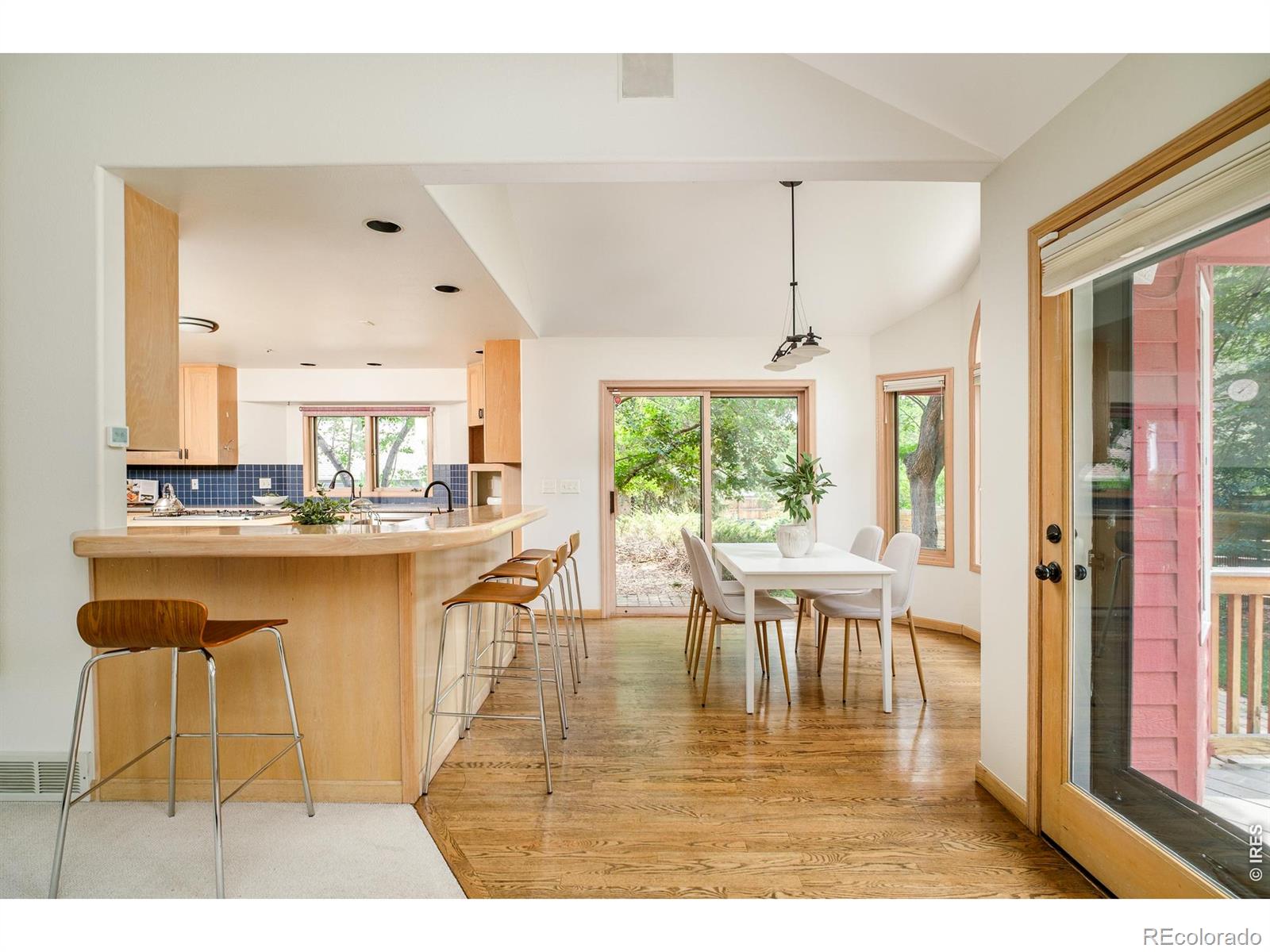 MLS Image #12 for 1127  juniper avenue,boulder, Colorado