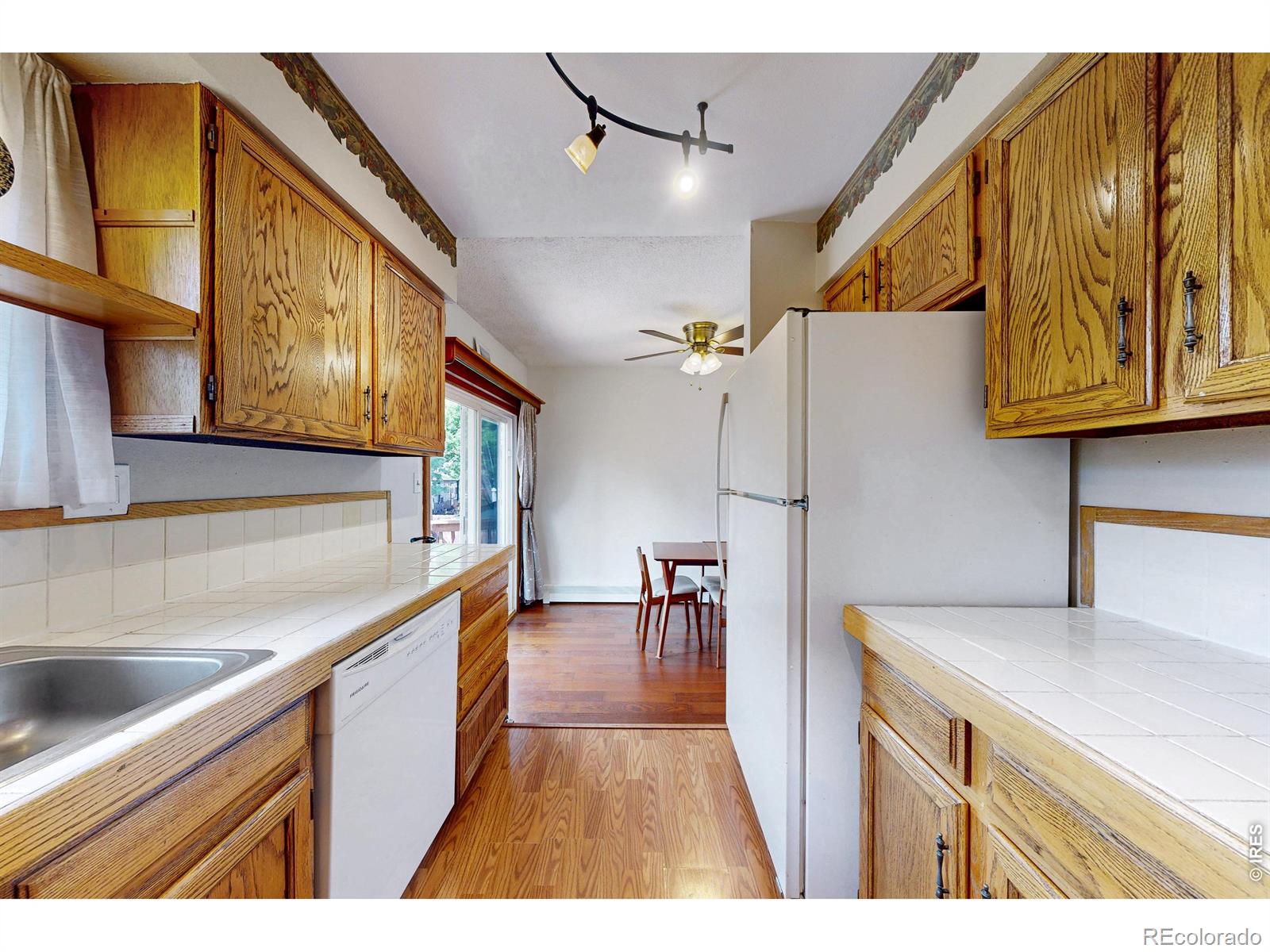 MLS Image #11 for 527 s gilpin avenue,loveland, Colorado
