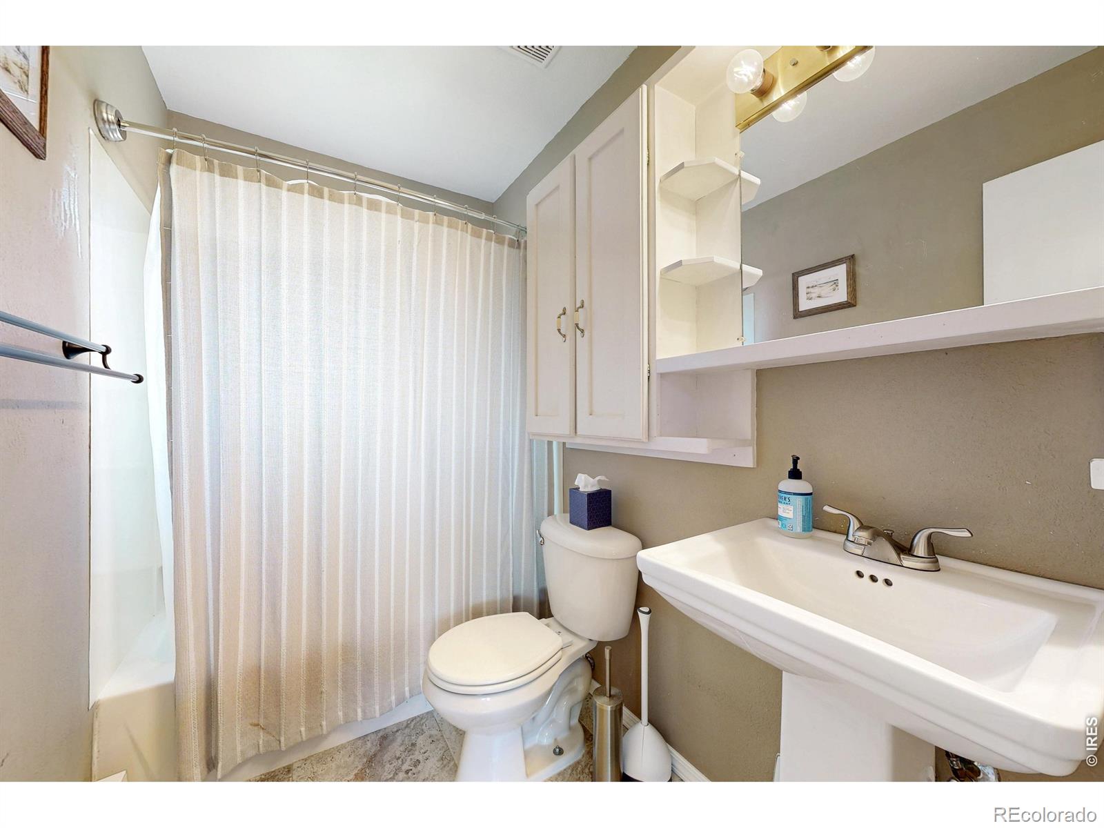 MLS Image #17 for 527 s gilpin avenue,loveland, Colorado