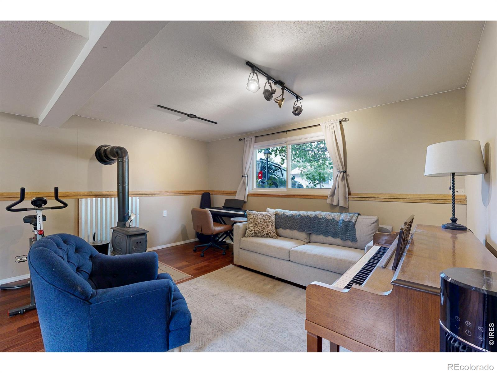 MLS Image #6 for 527 s gilpin avenue,loveland, Colorado
