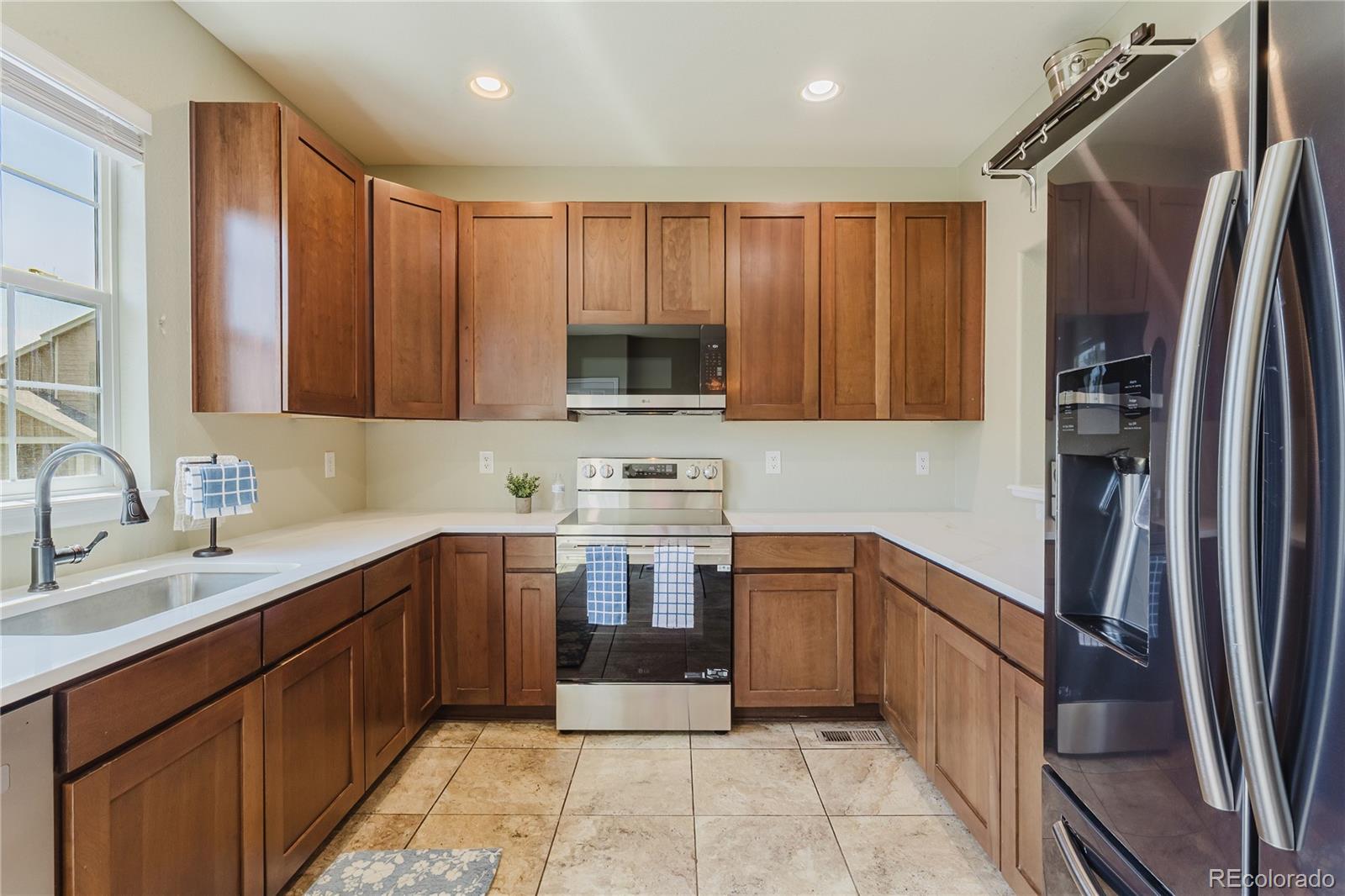 MLS Image #10 for 619  hanging rock place,castle rock, Colorado