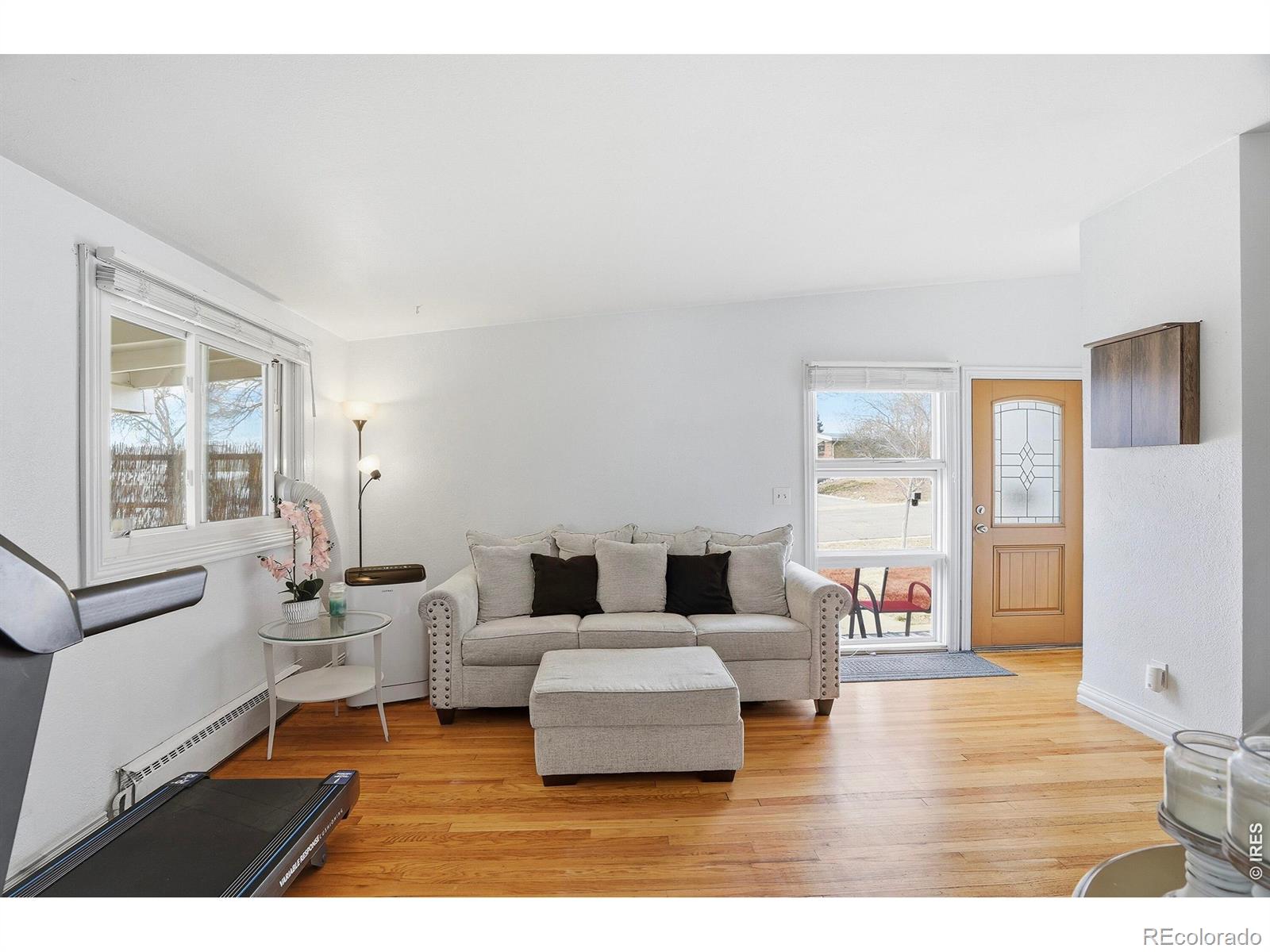 MLS Image #2 for 1654 s perry street,denver, Colorado