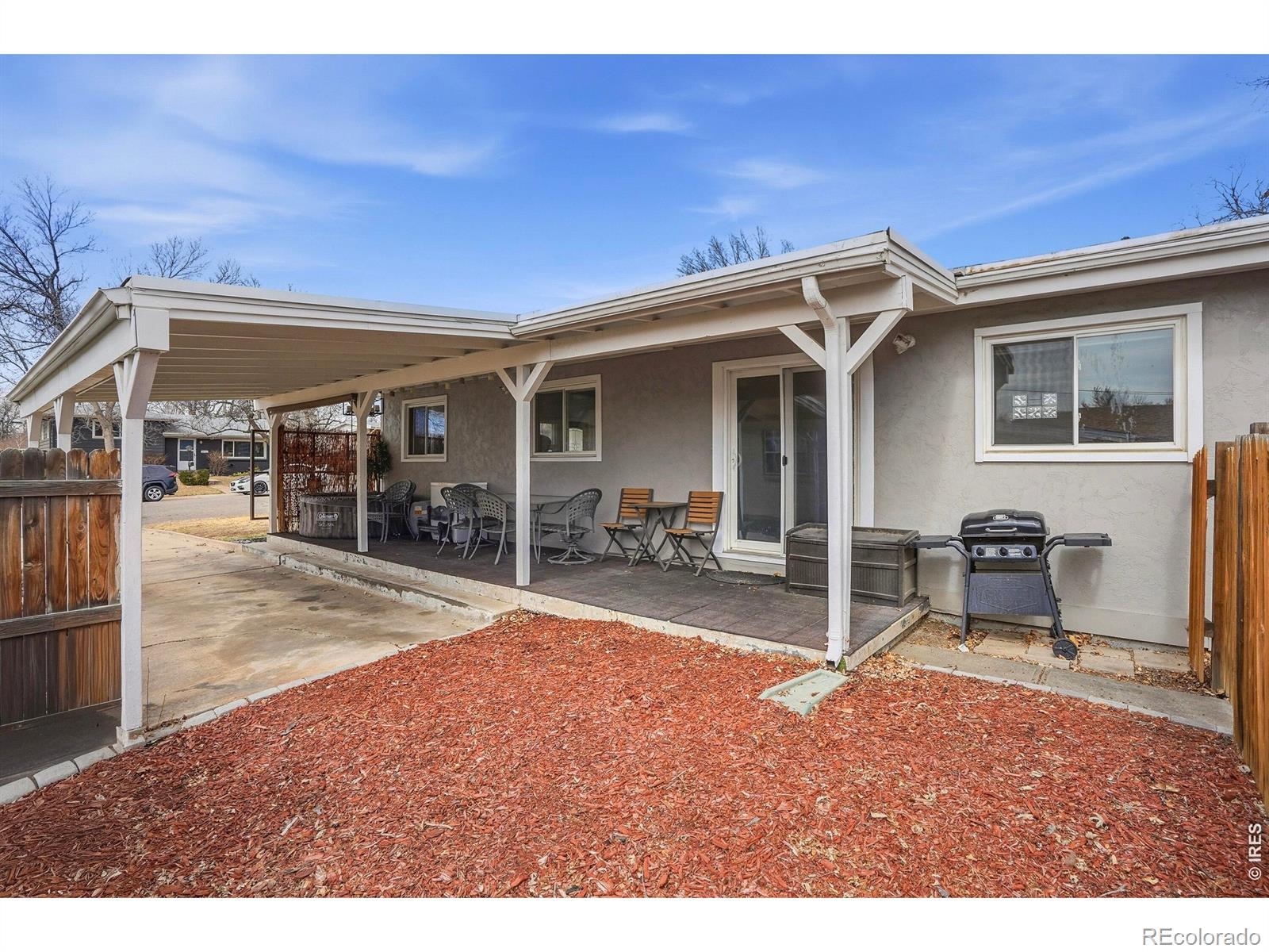 MLS Image #25 for 1654 s perry street,denver, Colorado