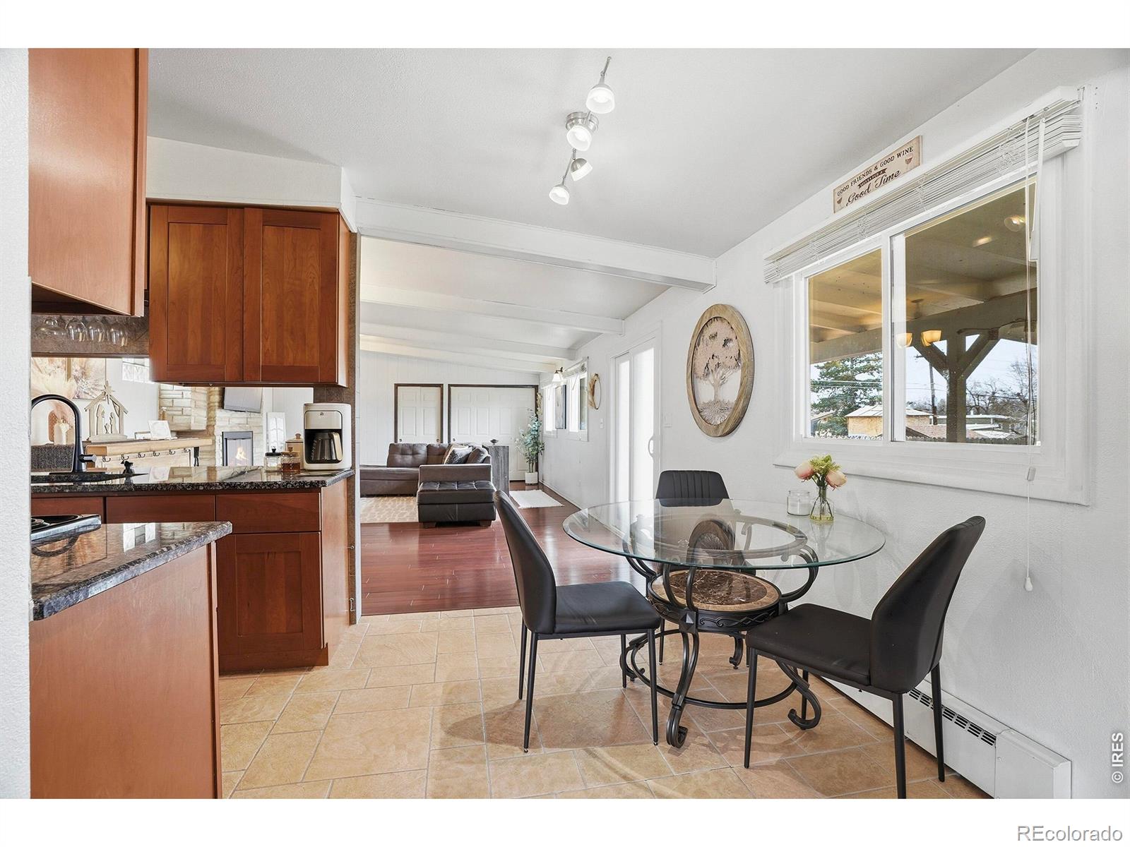 MLS Image #4 for 1654 s perry street,denver, Colorado