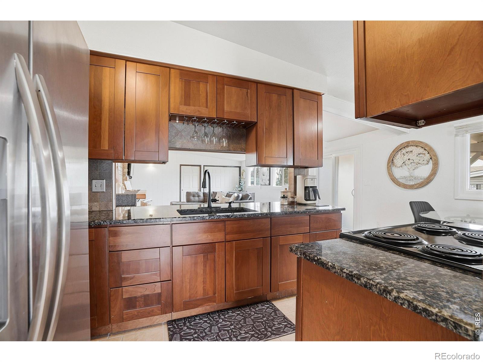 MLS Image #6 for 1654 s perry street,denver, Colorado