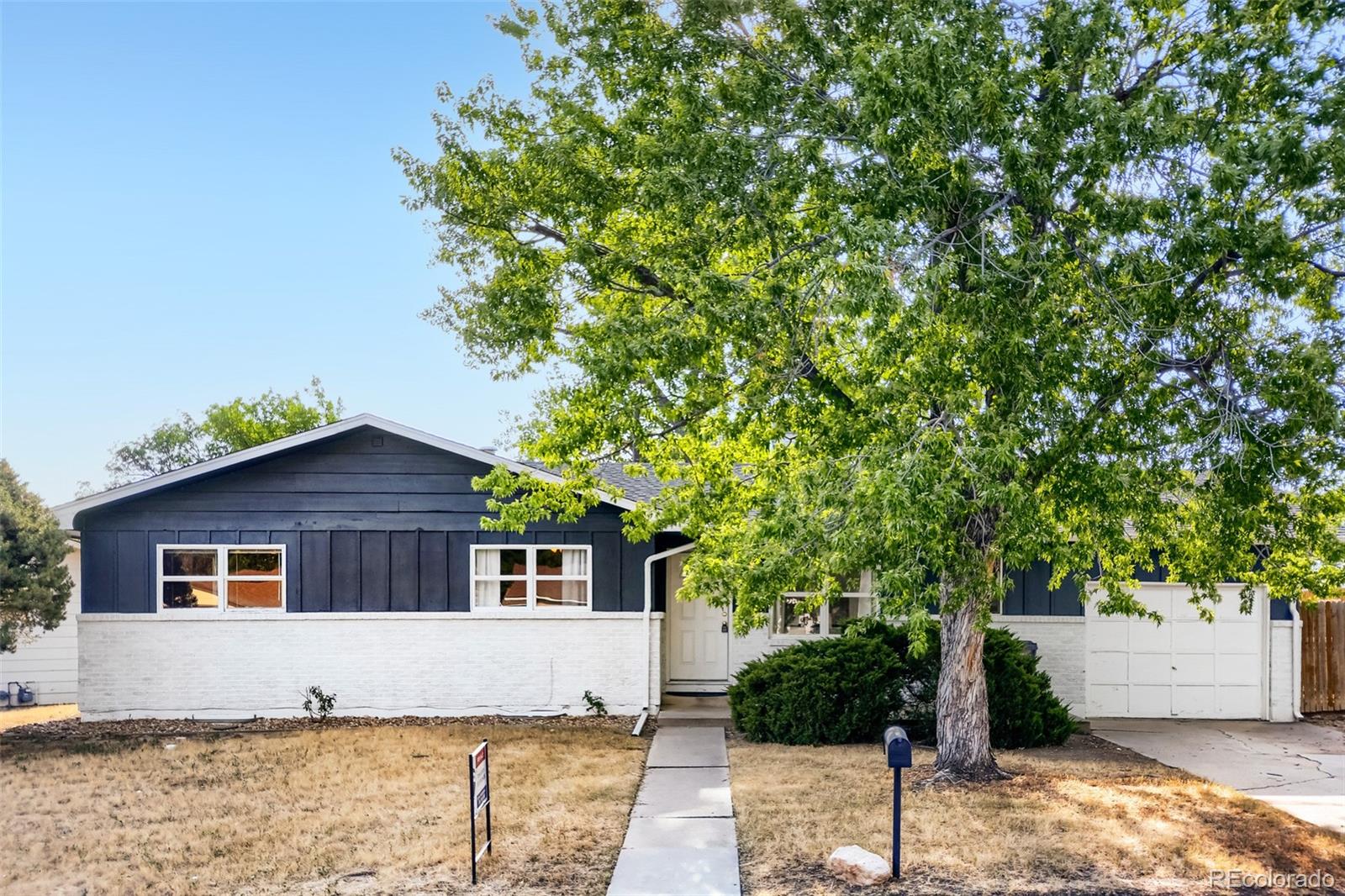 MLS Image #0 for 916  timber lane,fort collins, Colorado