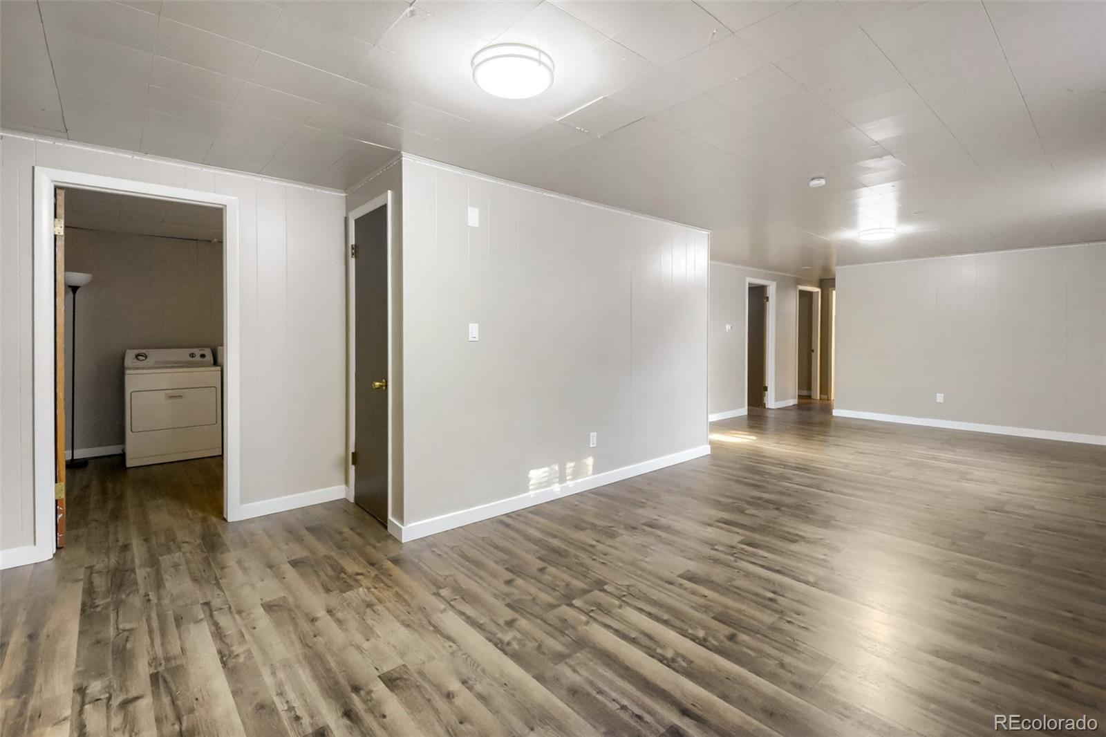 MLS Image #14 for 916  timber lane,fort collins, Colorado