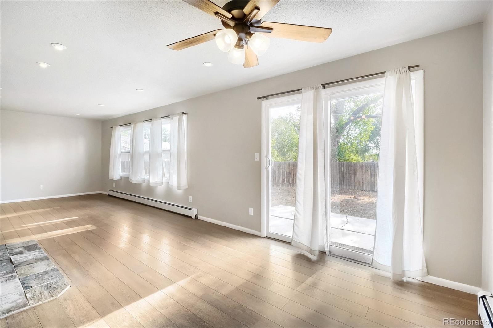 MLS Image #4 for 916  timber lane,fort collins, Colorado