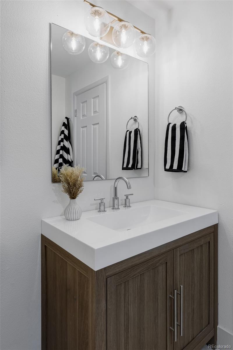 MLS Image #13 for 2067 s yates street,denver, Colorado