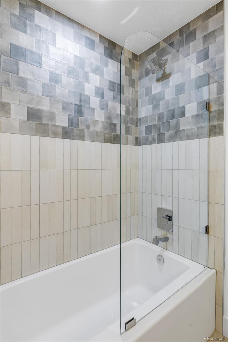 MLS Image #14 for 2067 s yates street,denver, Colorado