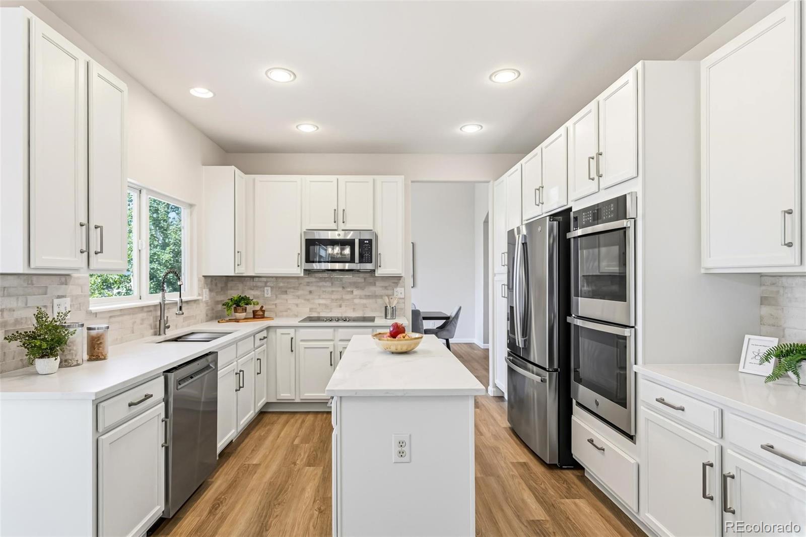MLS Image #10 for 5790 s danube circle,aurora, Colorado