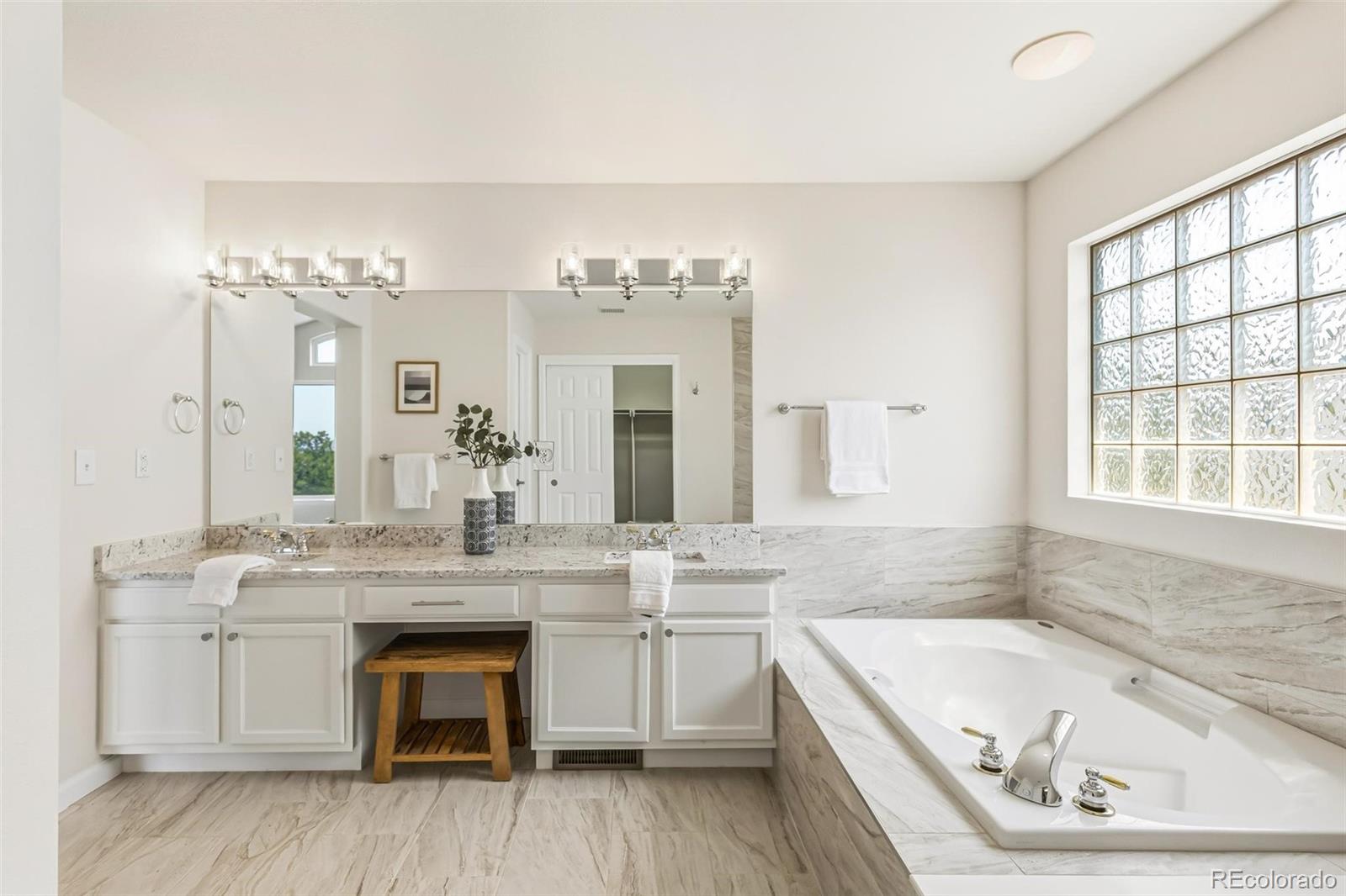MLS Image #26 for 5790 s danube circle,aurora, Colorado