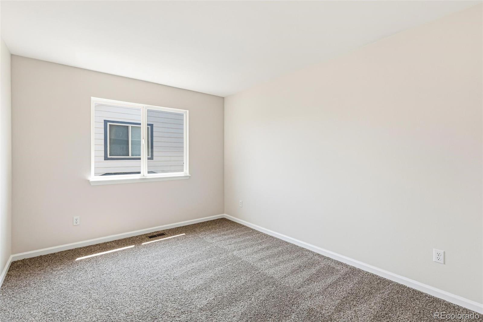 MLS Image #28 for 5790 s danube circle,aurora, Colorado