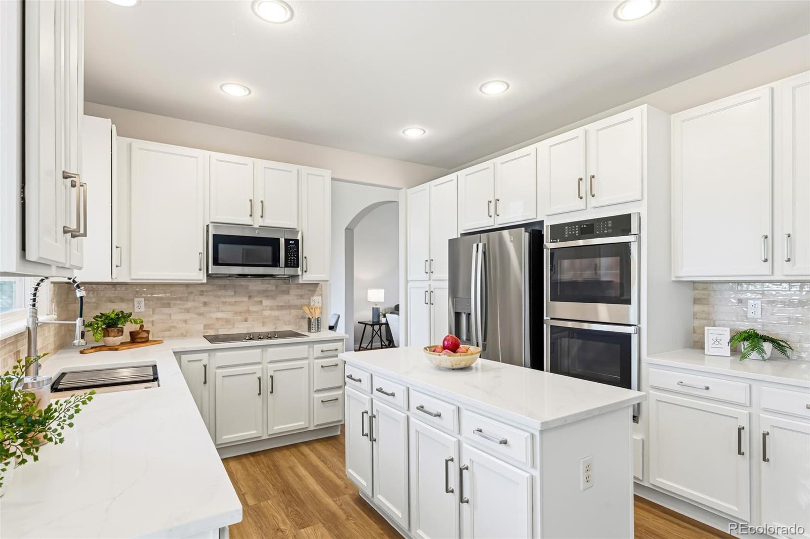 MLS Image #9 for 5790 s danube circle,aurora, Colorado