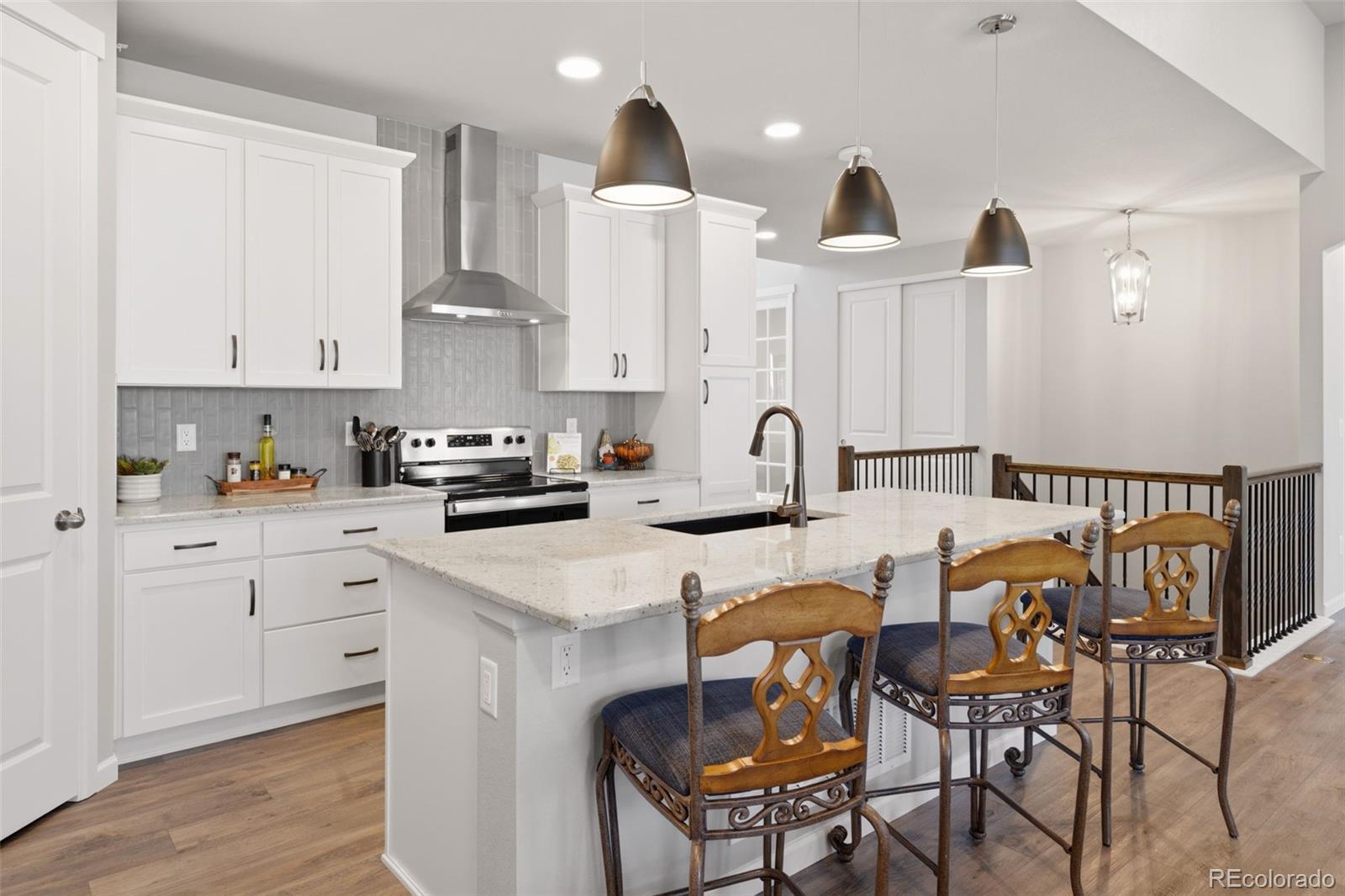 MLS Image #6 for 8273 s queen street,littleton, Colorado