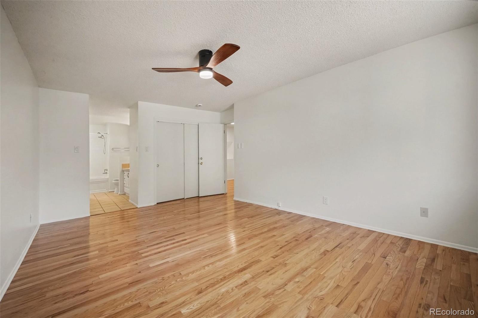 MLS Image #19 for 3395 s pontiac street,denver, Colorado