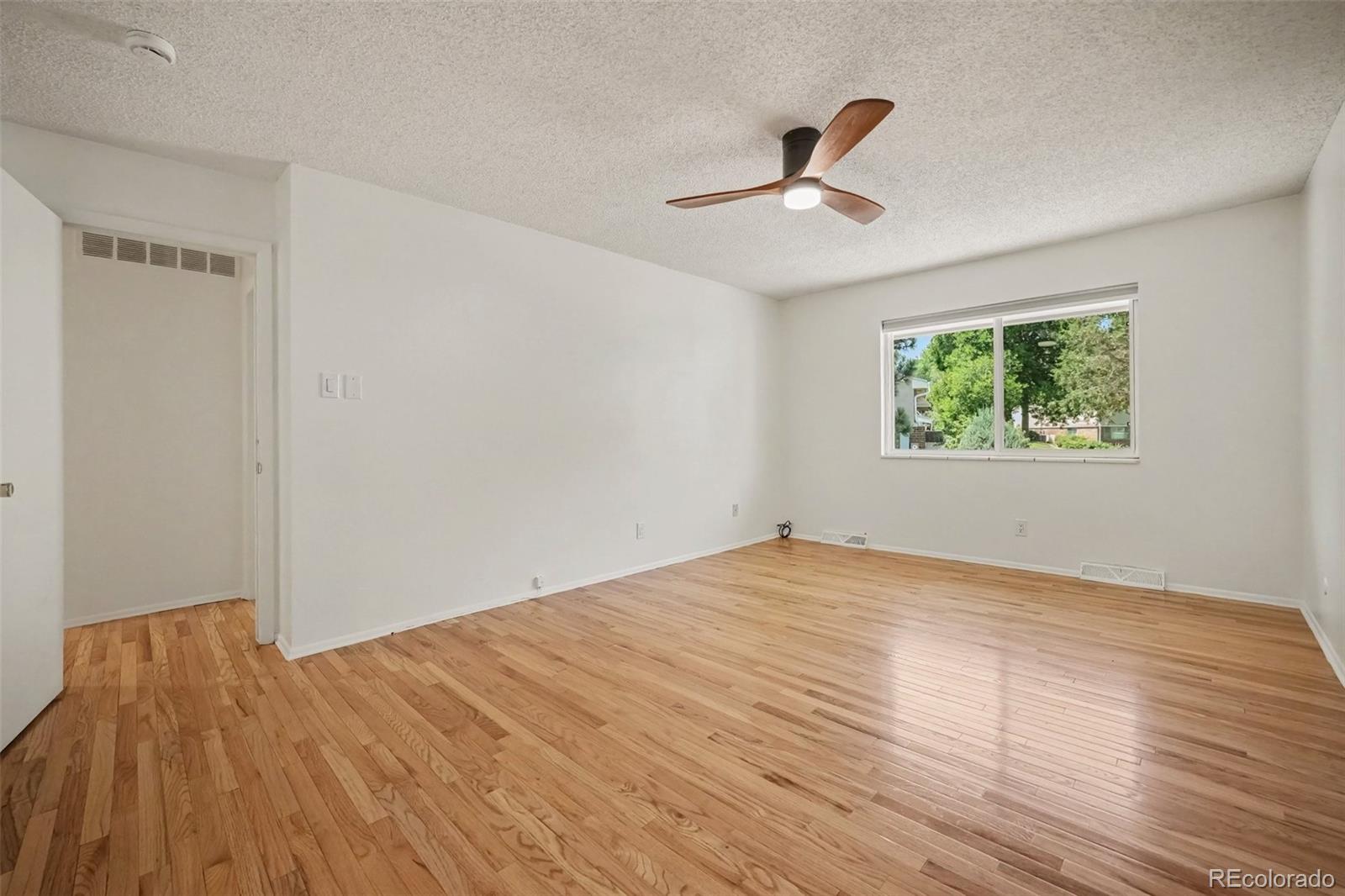 MLS Image #20 for 3395 s pontiac street,denver, Colorado
