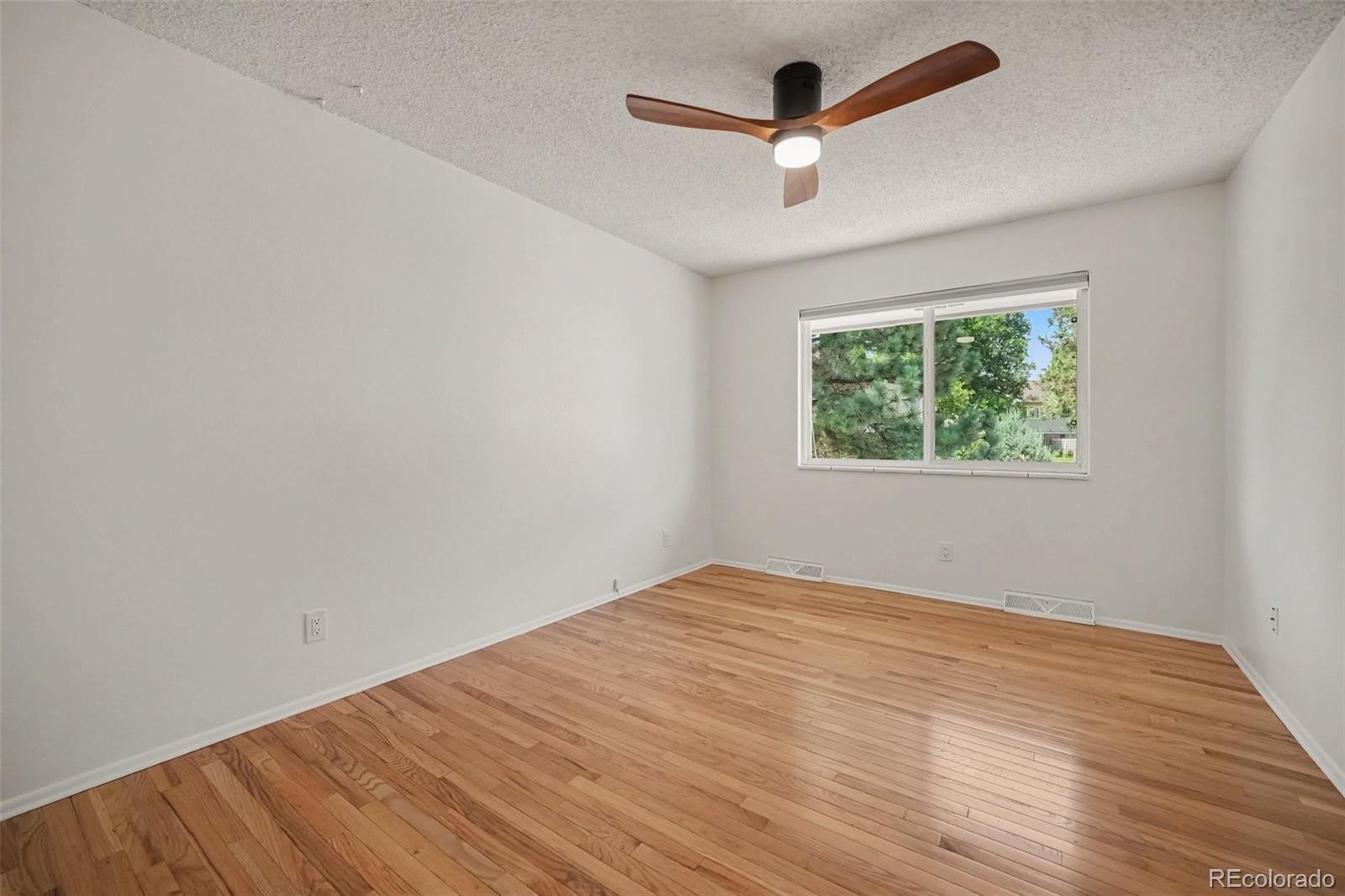 MLS Image #26 for 3395 s pontiac street,denver, Colorado