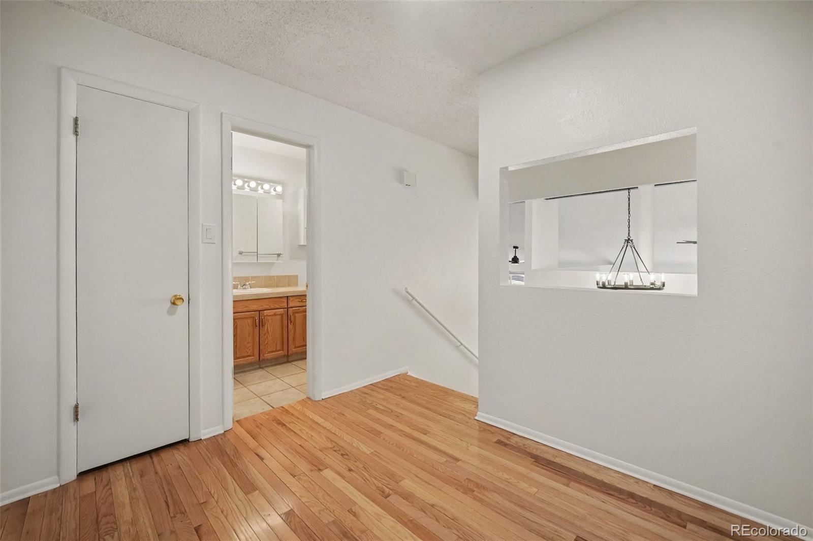 MLS Image #4 for 3395 s pontiac street,denver, Colorado