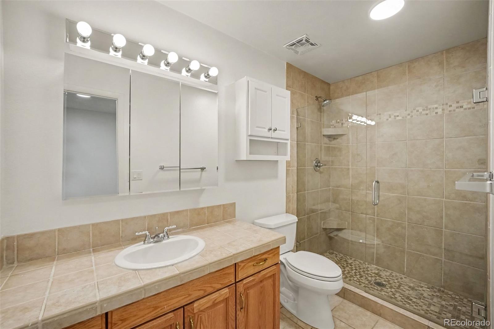 MLS Image #5 for 3395 s pontiac street,denver, Colorado