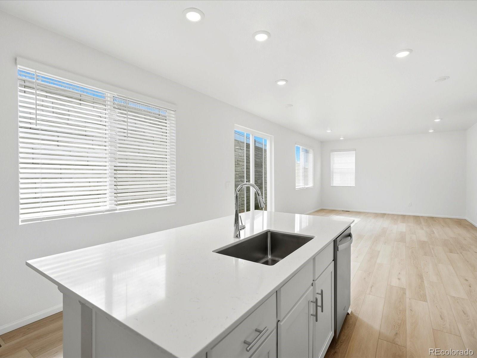 MLS Image #11 for 1652  yampa river drive,windsor, Colorado