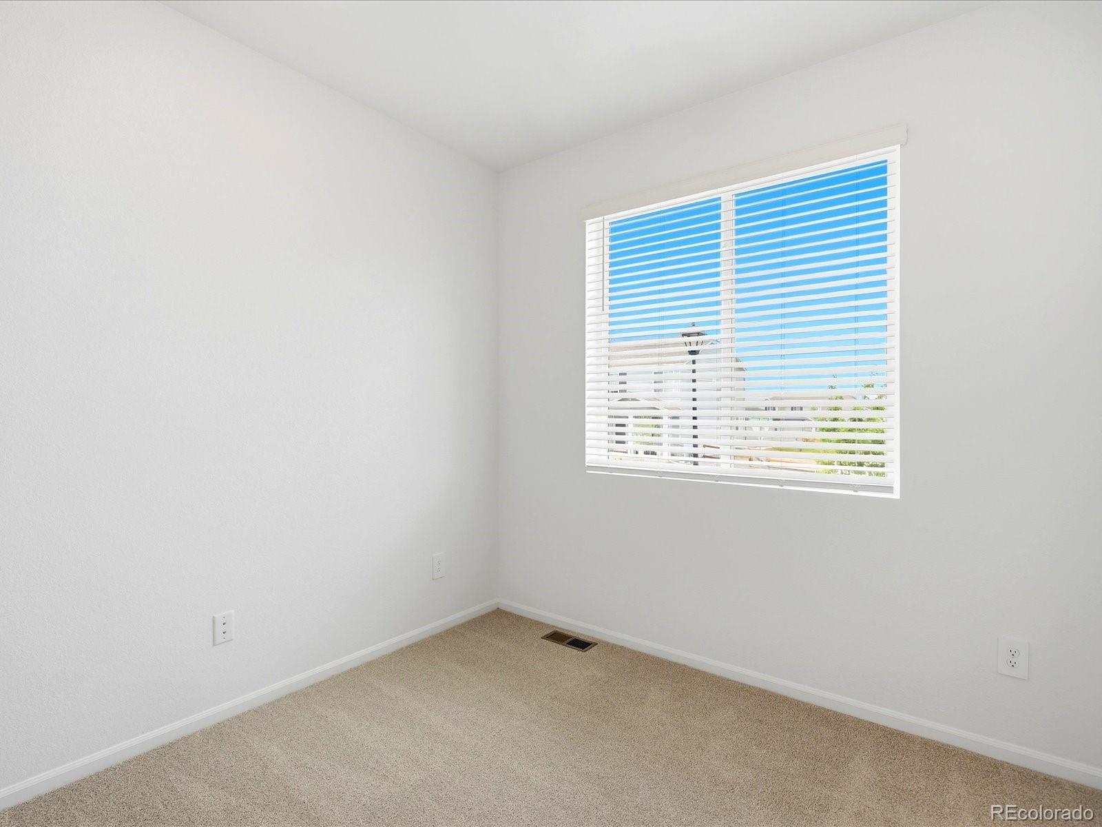 MLS Image #2 for 1652  yampa river drive,windsor, Colorado
