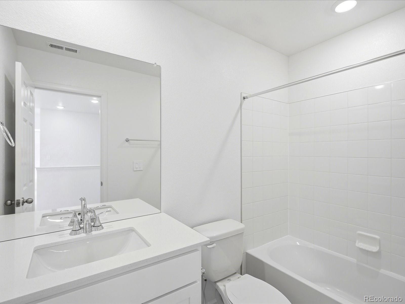 MLS Image #27 for 1652  yampa river drive,windsor, Colorado