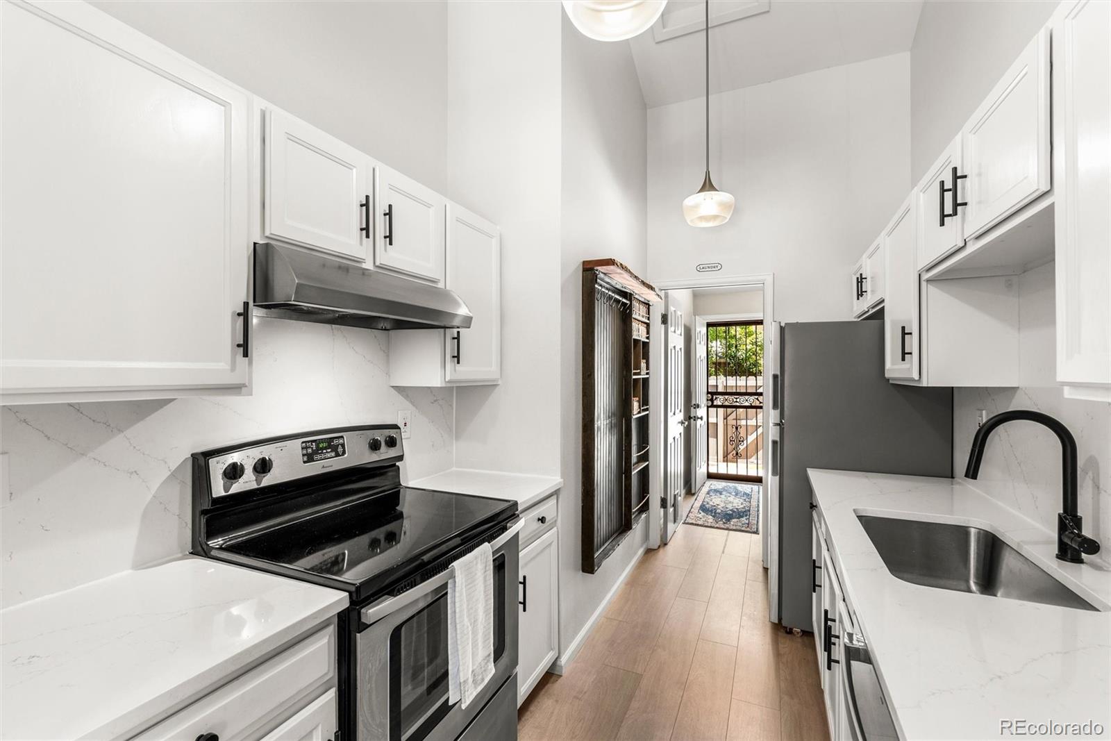 MLS Image #13 for 4663 s fraser court,aurora, Colorado
