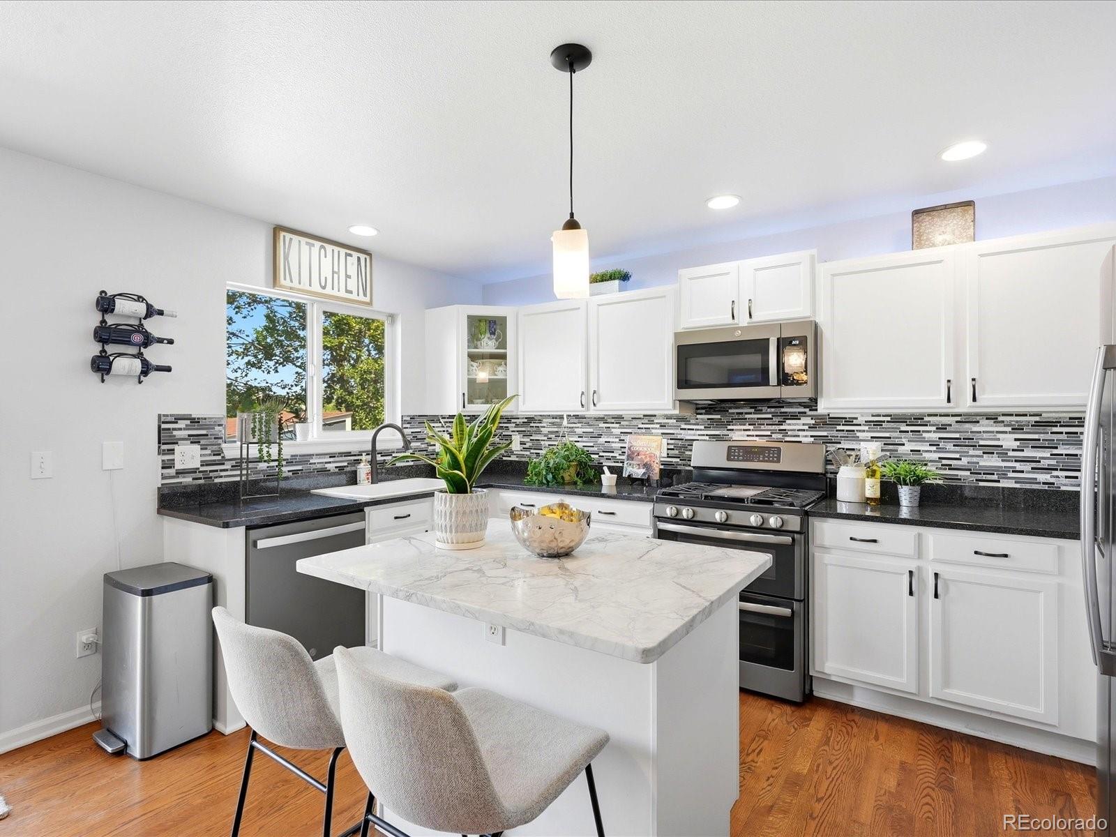 MLS Image #5 for 9331  cove creek drive,littleton, Colorado