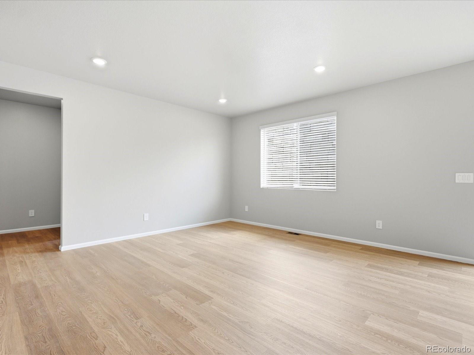 MLS Image #14 for 1648  yampa river drive,windsor, Colorado