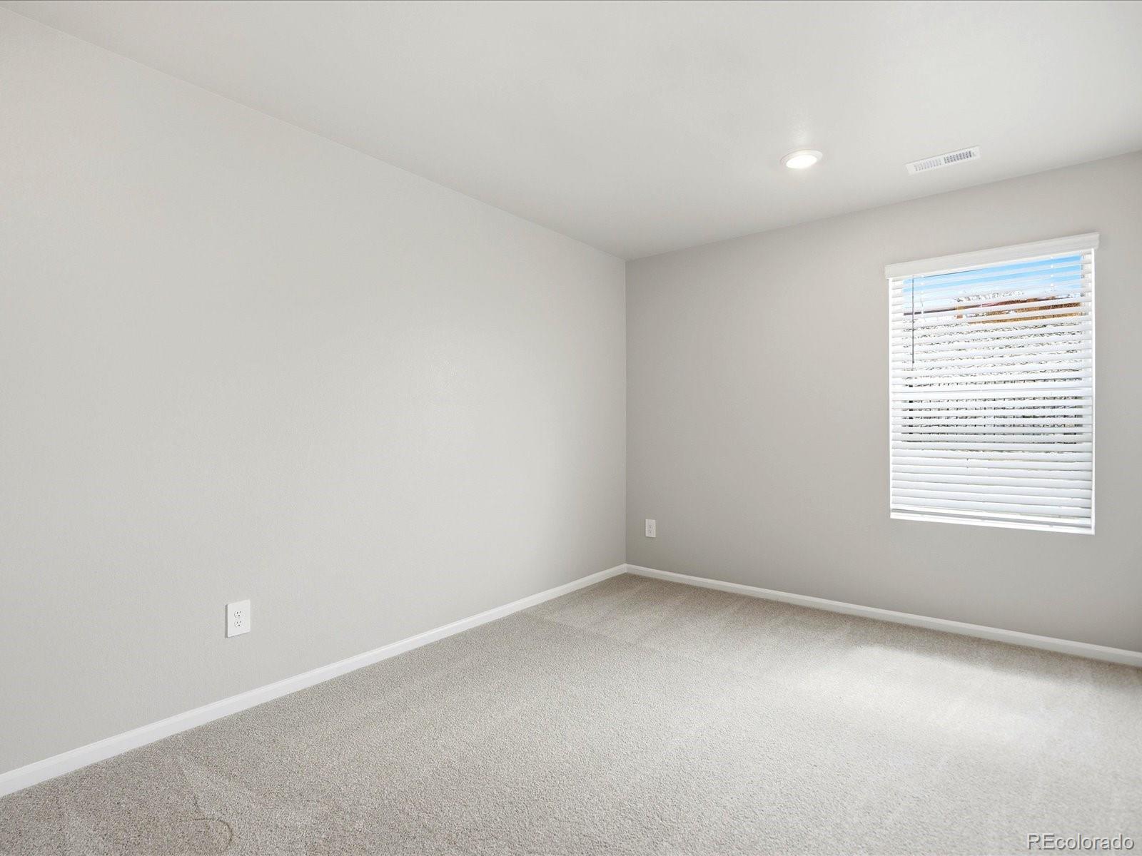 MLS Image #34 for 1648  yampa river drive,windsor, Colorado