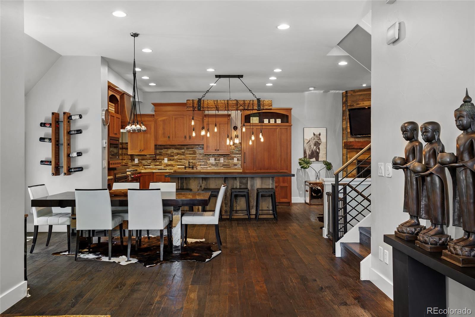 MLS Image #5 for 245  jackson street,denver, Colorado