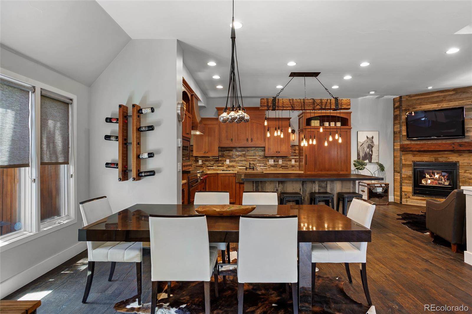 MLS Image #7 for 245  jackson street,denver, Colorado