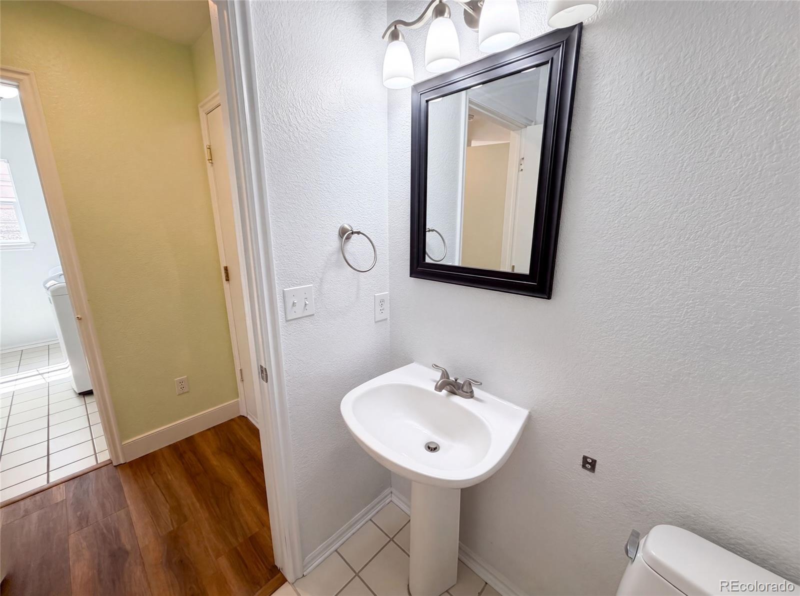 MLS Image #17 for 9624  crosspointe drive,littleton, Colorado