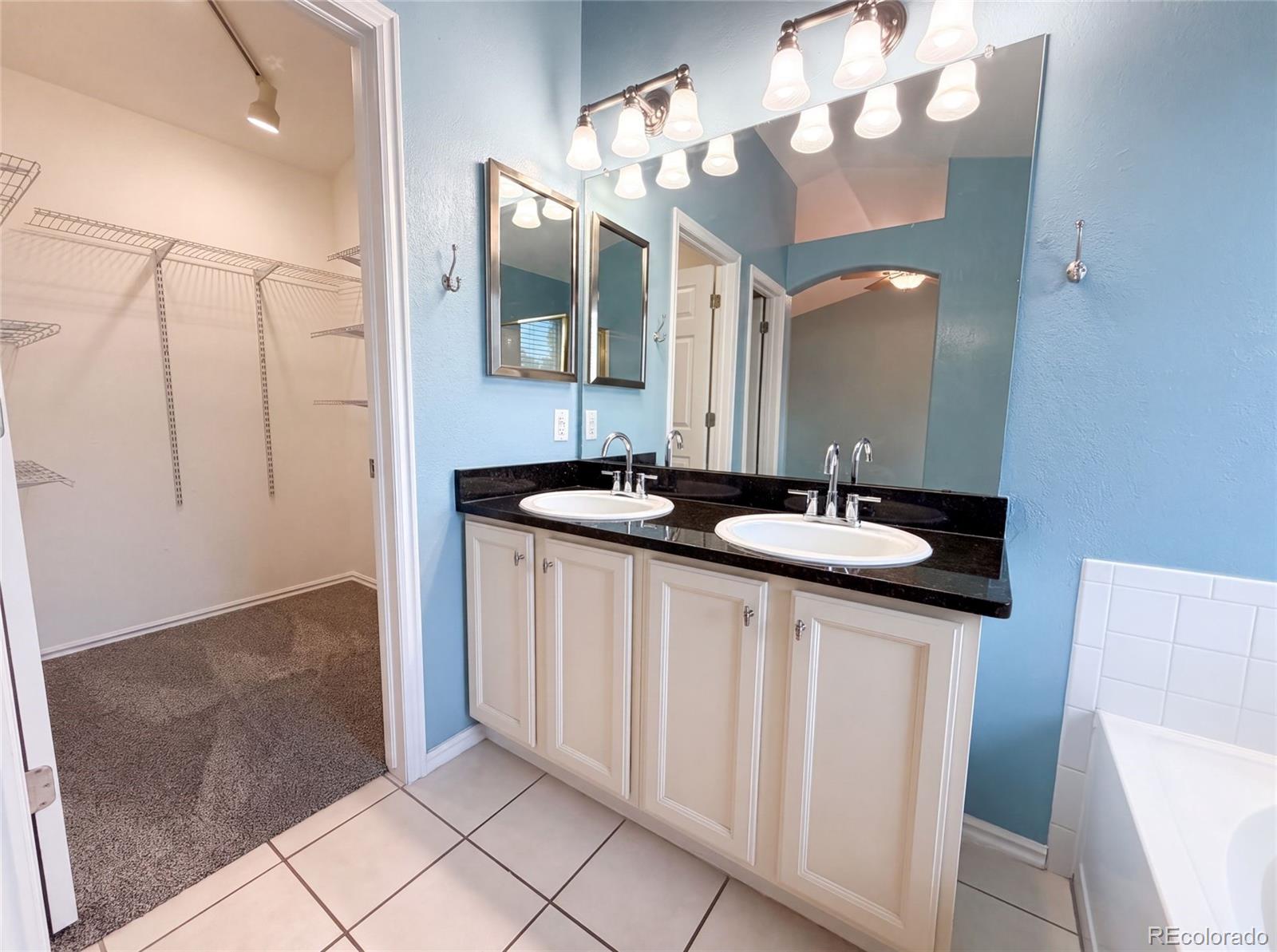 MLS Image #23 for 9624  crosspointe drive,littleton, Colorado